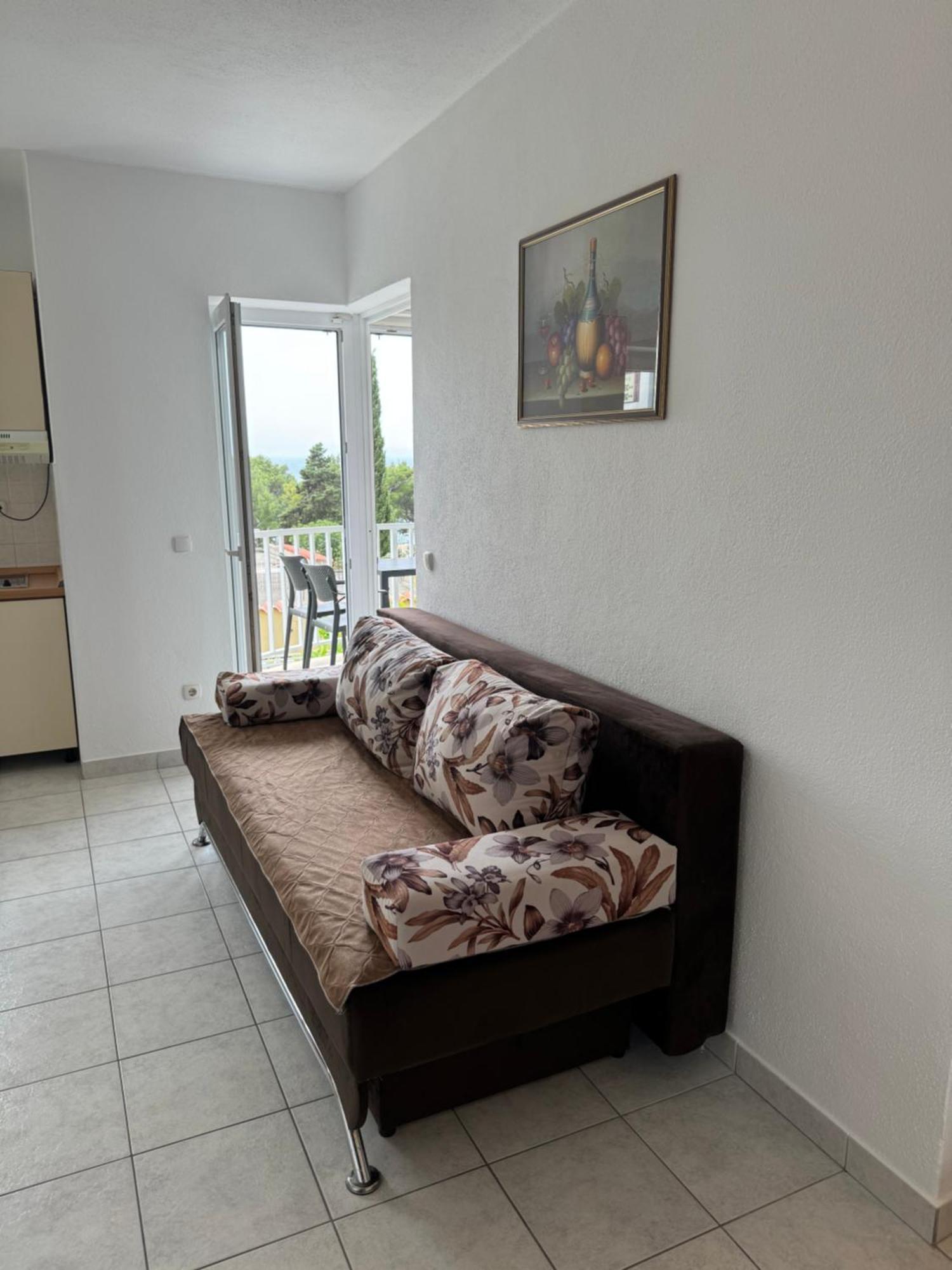 House 100M From The Beach With Free Parking And Breakfast Baska Voda Luaran gambar